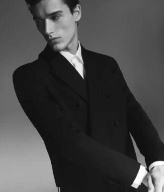 BLAZER DE DOBLE PATA DE KL STUDIO