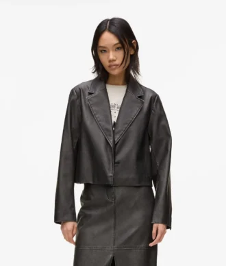 Blazer de piel sintética desgastada
