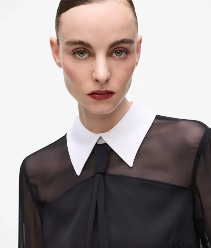 Blusa con detalle de lazo Blusa con detalle de lazo