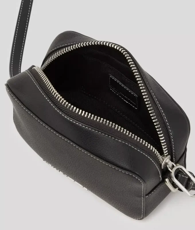 BOLSA PARA CÁMARA CON LOGOTIPO METÁLICO BOLSA PARA CÁMARA CON LOGOTIPO METÁLICO