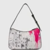 Bolso bandolera con estampado graffiti Bolso bandolera con estampado graffiti