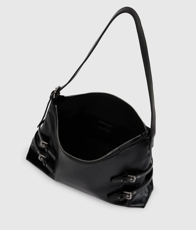 Bolso bandolera con hebilla grande Bolso bandolera con hebilla grande