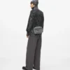 Bolso bandolera de denim lavado Bolso bandolera de denim lavado