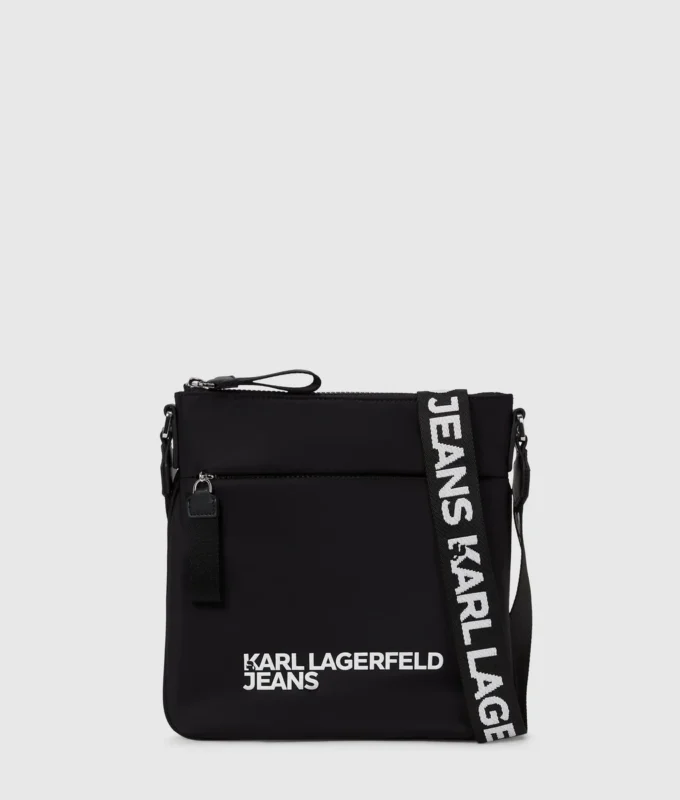 Bolso bandolera fino con logotipo Bolso bandolera fino con logotipo
