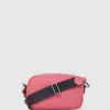 Bolso bandolera para cámara con logotipo en forma de caja Bolso bandolera para cámara con logotipo en forma de caja