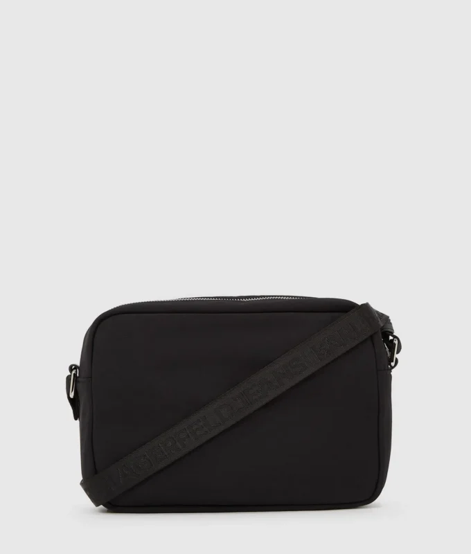 Bolso bandolera utilitario con cordón