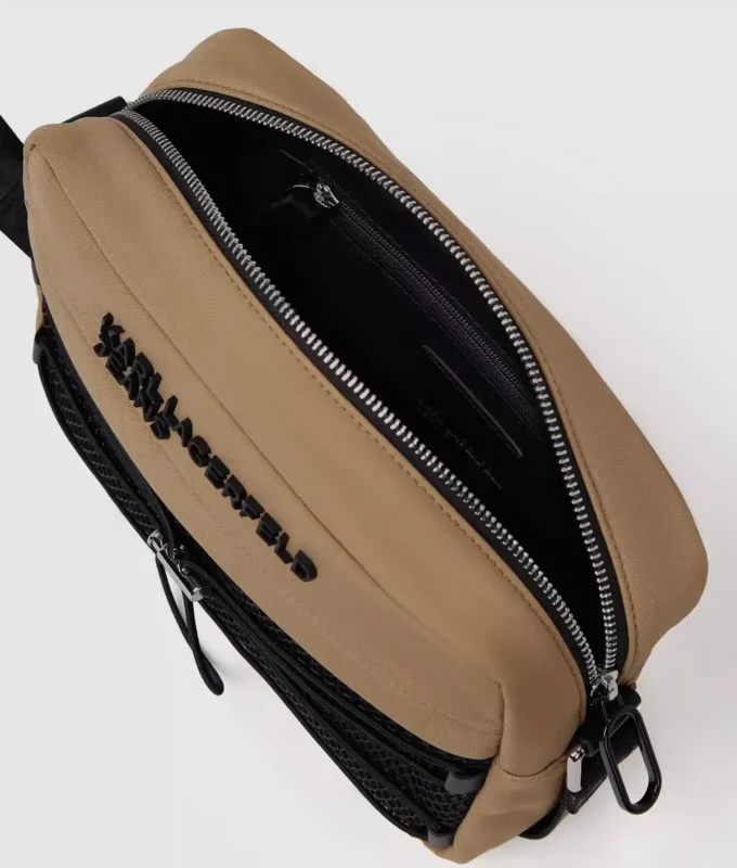 Bolso bandolera utilitario con cordón