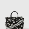 Bolso cambiador con estampado integral Baby Ikon Bolso cambiador con estampado integral Baby Ikon