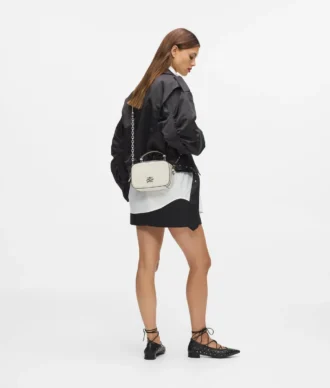 Bolso con asa superior y cadena K/Autograph