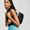 BOLSO DE HOMBRO CON CANDADO K/AUTOGRAPH BOLSO DE HOMBRO CON CANDADO K/AUTOGRAPH