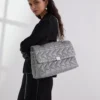 BOLSO DE HOMBRO GRANDE BRILLANTE K/KUILT BOLSO DE HOMBRO GRANDE BRILLANTE K/KUILT