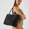 Bolso de playa pequeño tejido K/Signature Bolso de playa pequeño tejido K/Signature