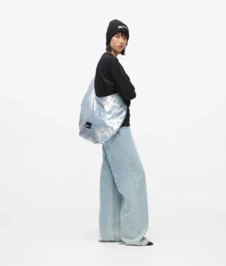 Bolso hobo grande de denim brillante