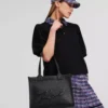BOLSO MEDIANO K/SKUARE GRAINY BOLSO MEDIANO K/SKUARE GRAINY