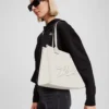 BOLSO MEDIANO K/SKUARE GRAINY BOLSO MEDIANO K/SKUARE GRAINY