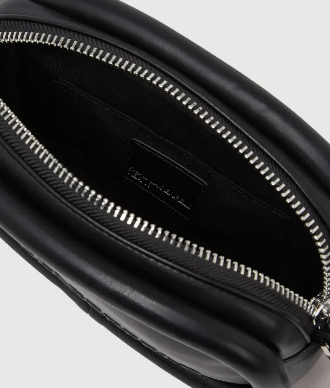 Bolso tipo bandolera acolchado Bolso tipo bandolera acolchado