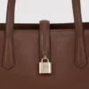 Bolso tote con candado K/Autograph Bolso tote con candado K/Autograph