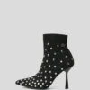 BOTAS DE PUNTO CON TACHUELAS PANDARA BOTAS DE PUNTO CON TACHUELAS PANDARA