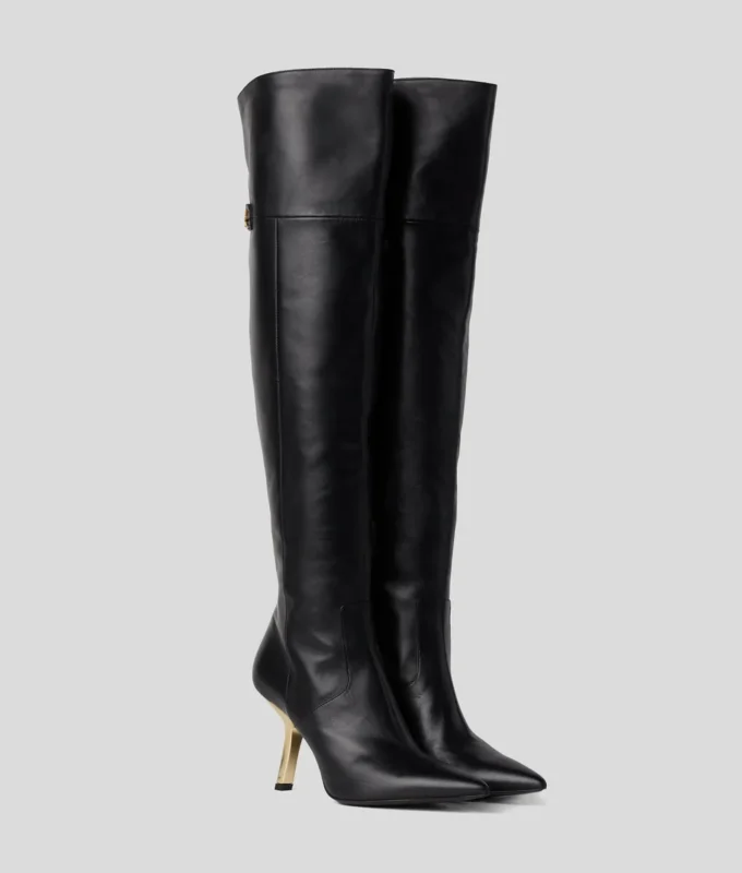 BOTAS PYRAMID DE KARL STUDIO