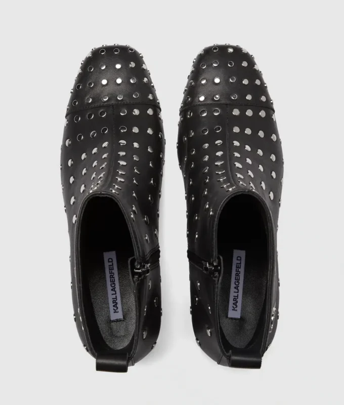 Botines con tachuelas Beata Botines con tachuelas Beata