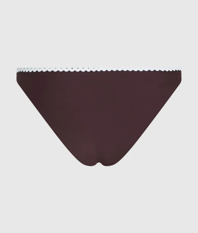 Braguita de bikini festoneada