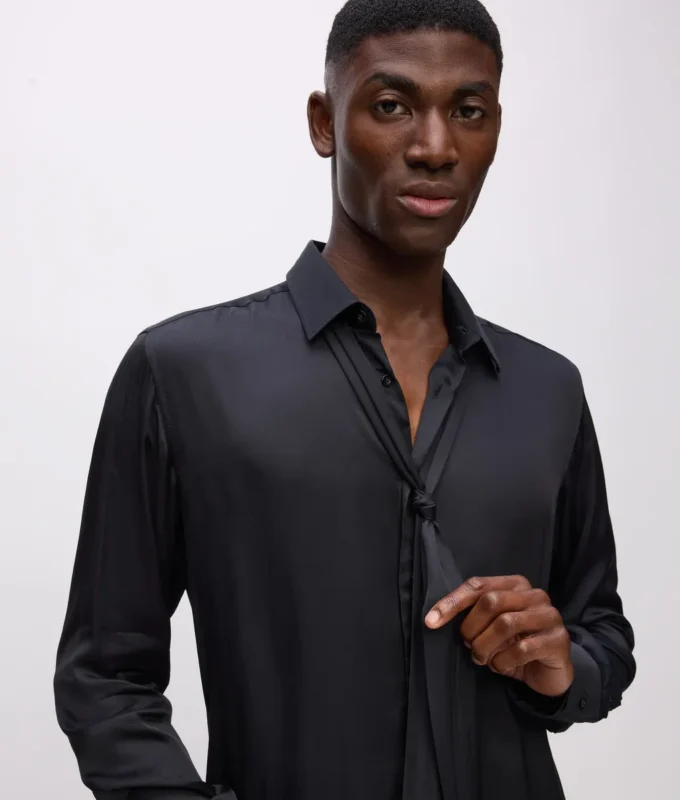 Camisa con pañuelo KL Studio Camisa con pañuelo KL Studio