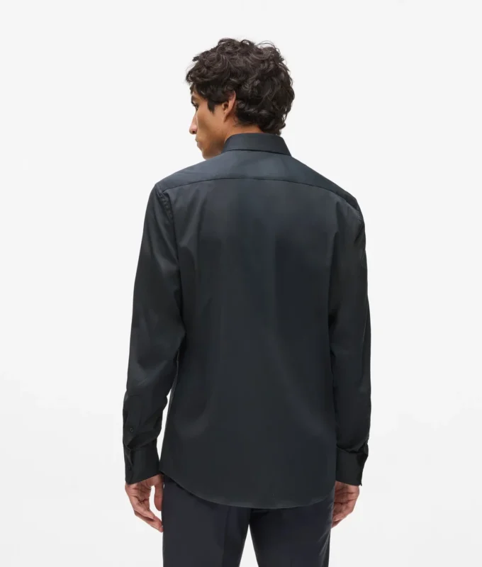 CAMISA DE CORTE MODERNO CAMISA DE CORTE MODERNO