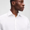 CAMISA DE CORTE MODERNO CAMISA DE CORTE MODERNO