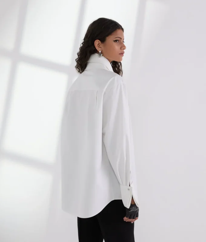 CAMISA DE POPELÍN CON CUELLO DOBLE CAMISA DE POPELÍN CON CUELLO DOBLE
