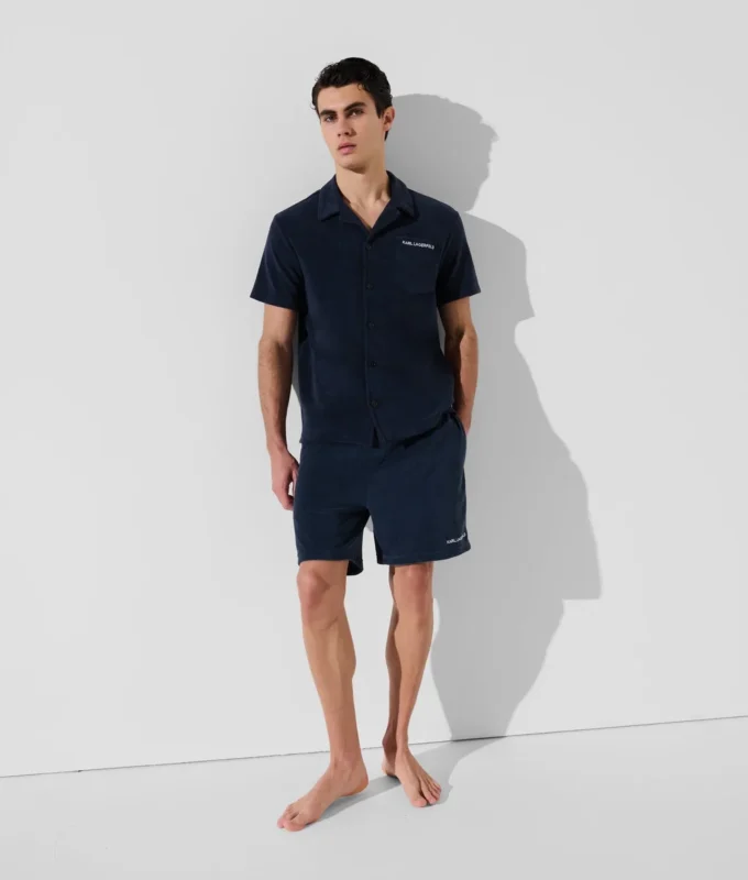 CAMISA DE TOALLA CON LOGOTIPO CAMISA DE TOALLA CON LOGOTIPO