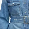 Camisa vaquera con cinturón