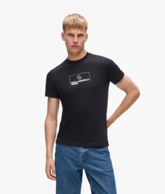 Camiseta ajustada con logotipo