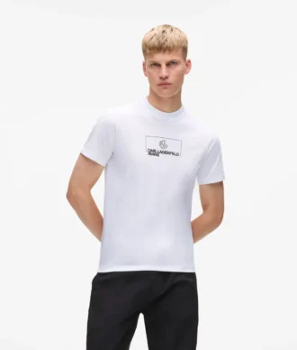 Camiseta ajustada con logotipo
