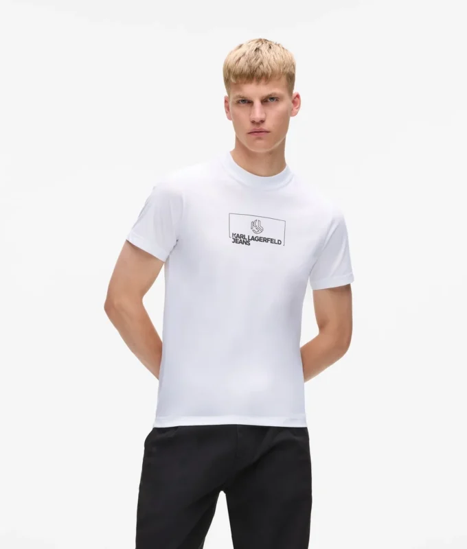 Camiseta ajustada con logotipo Camiseta ajustada con logotipo