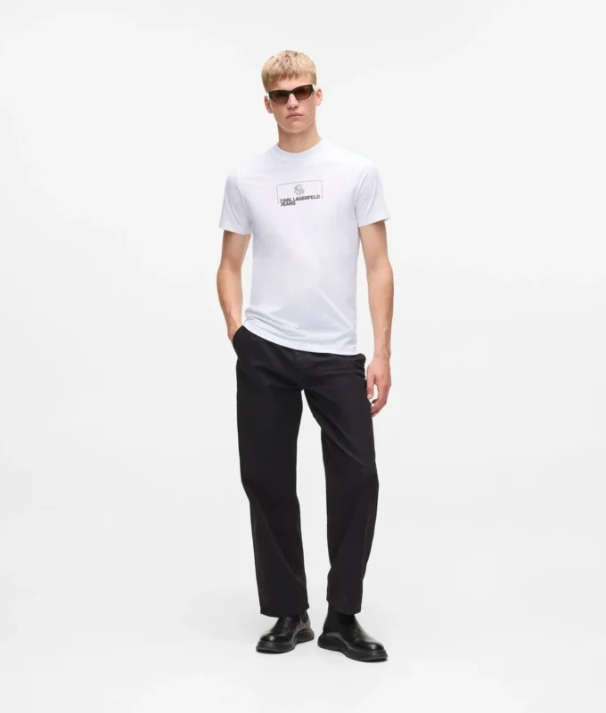 Camiseta ajustada con logotipo Camiseta ajustada con logotipo