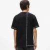 Camiseta con costuras en contraste