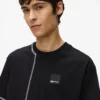 Camiseta con costuras en contraste