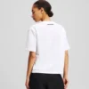 CAMISETA CON CUELLO EN V CAMISETA CON CUELLO EN V