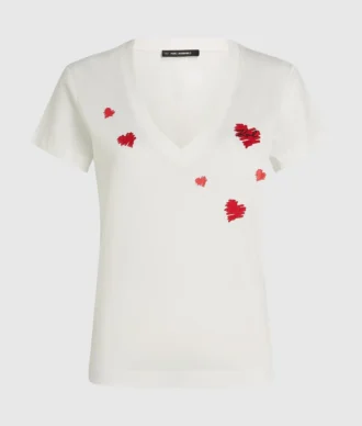 Camiseta con cuello en V y corazones