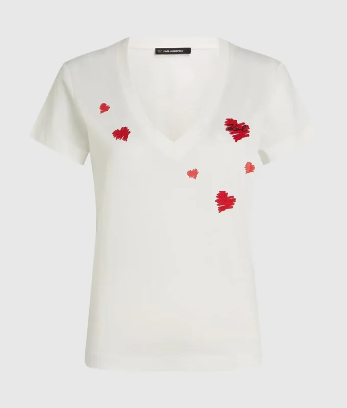 Camiseta con cuello en V y corazones Camiseta con cuello en V y corazones