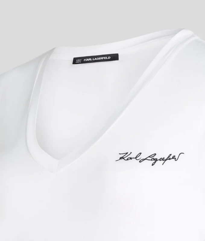 CAMISETA CON CUELLO EN V Y FRUNCIDOS CAMISETA CON CUELLO EN V Y FRUNCIDOS