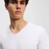 CAMISETA CON CUELLO EN V Y LOGOTIPO – PACK DE 2 CAMISETA CON CUELLO EN V Y LOGOTIPO – PACK DE 2