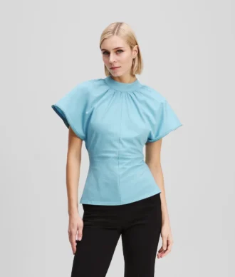 CAMISETA CON DETALLE DE CREMALLERA