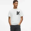 Camiseta con diseño K Camiseta con diseño K