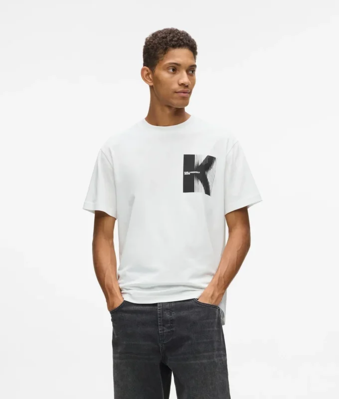 Camiseta con diseño K Camiseta con diseño K