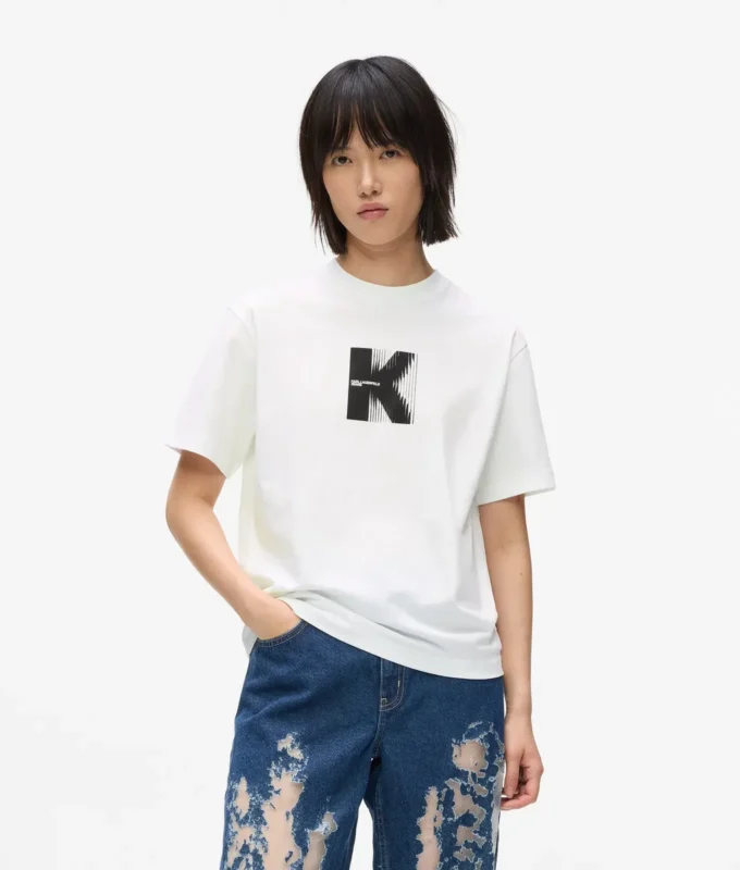 Camiseta con diseño K Camiseta con diseño K