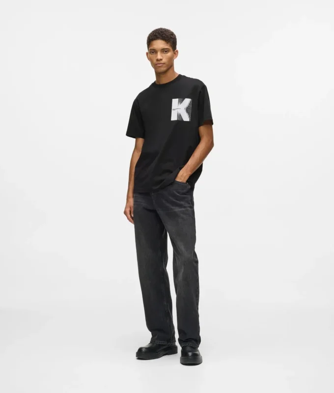 Camiseta con diseño K Camiseta con diseño K