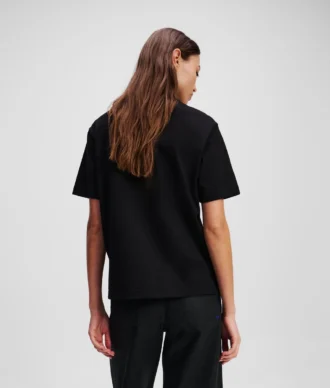 CAMISETA CON ESTAMPADO FLORAL