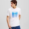 CAMISETA CON GRÁFICO OUT OF THE BLUE
