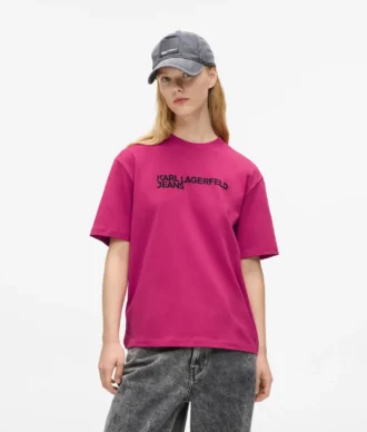 CAMISETA CON LOGOTIPO